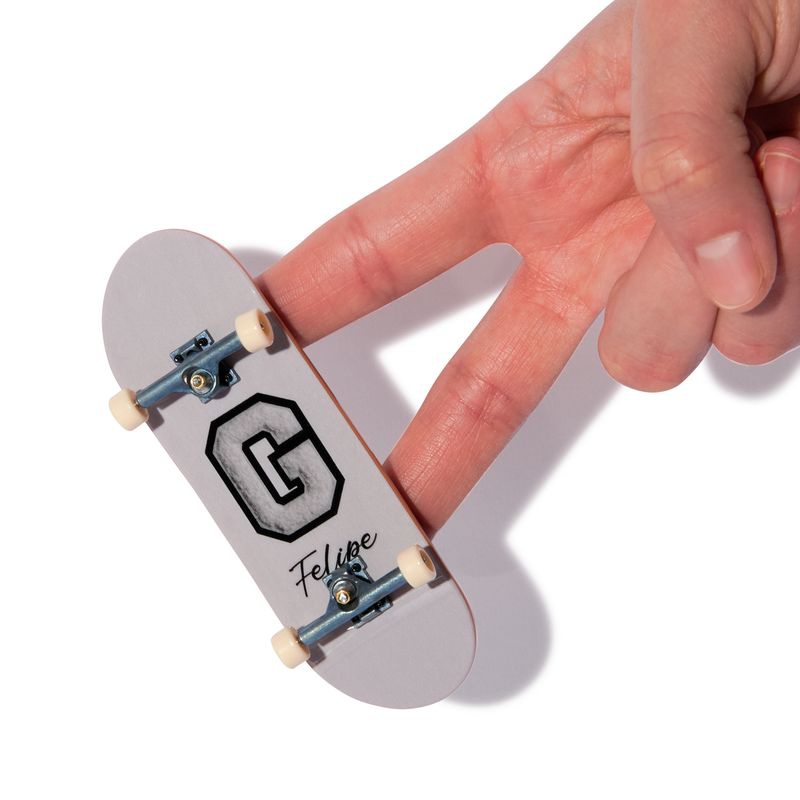 Tech Deck fingerboard základní balení Paříž 2024 Felipe