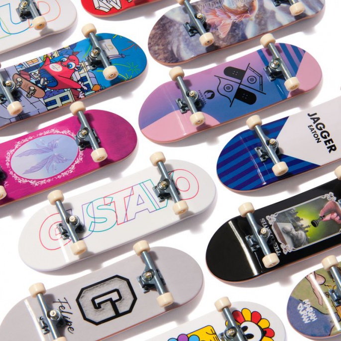 Tech Deck fingerboard základní balení Paříž 2024 Jagger Eaton