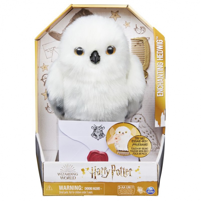 Akce 1+1 Harry Potter interaktivní sova Hedvika + kouzelnická hůlka Harryho Pottera ZDARMA