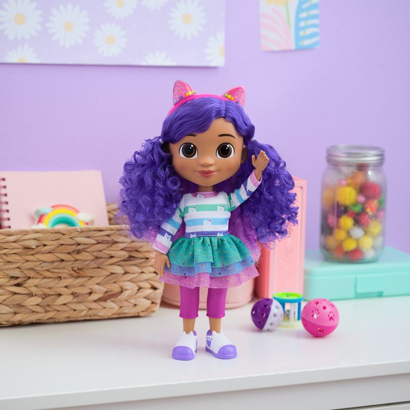 Akce 1+1 Gábinin domek interaktivní panenka se zvuky + figurka Gábi v domečku ZDARMA