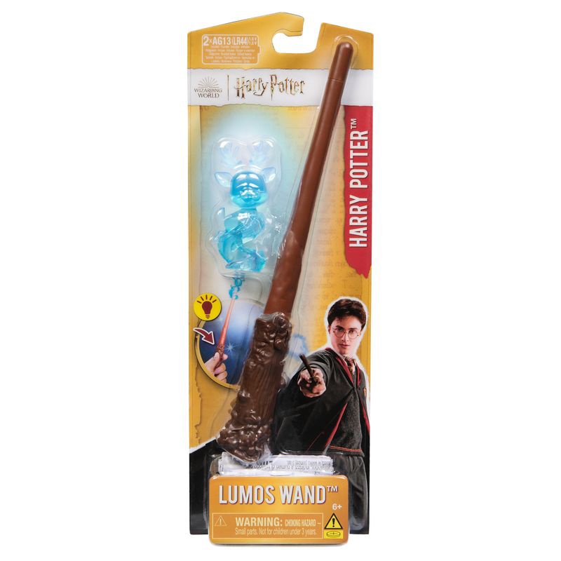 Akce Harry Potter kouzelnická hůlka se svítícím patronem + figurky Harry a Cho za polovinu