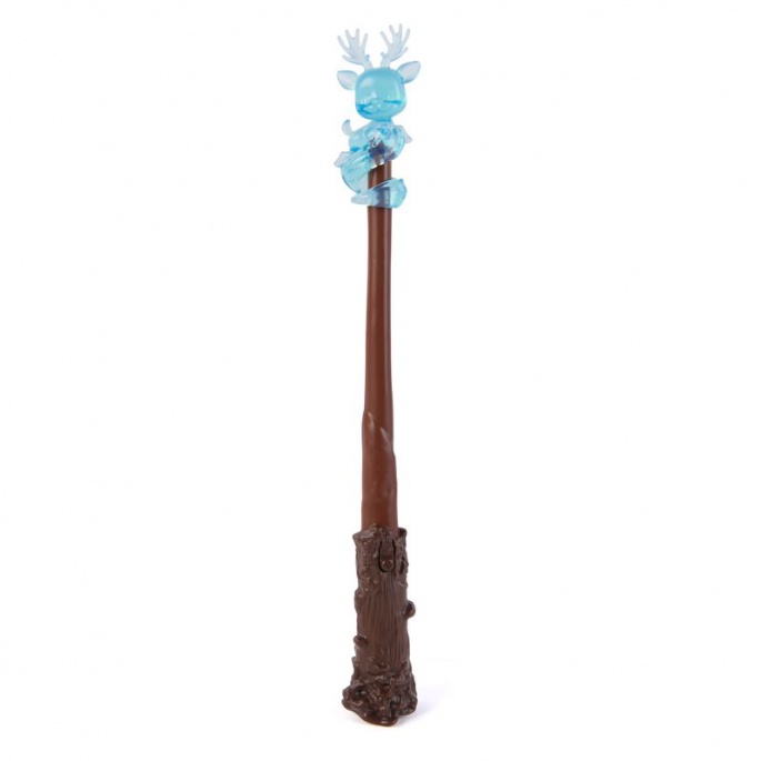 Akce Harry Potter kouzelnická hůlka se svítícím patronem + figurky Harry a Cho za polovinu