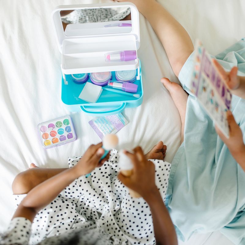 Melissa & Doug hra na kosmetické studio