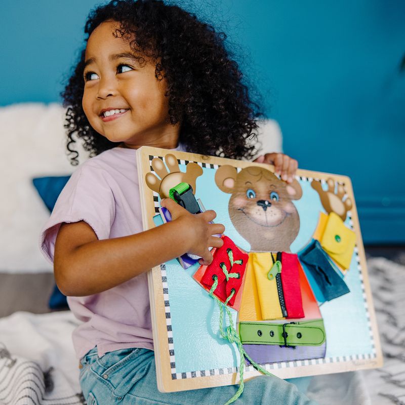 Melissa & Doug základní výuka oblékání