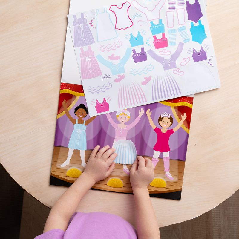 Melissa & Doug samolepky opakovaně použitelné s podložkou - oblékání