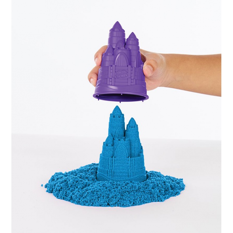 Akce 1+1 Kinetic Sand krabice písku s podložkou + Kinetic Sand kelímky písku navíc