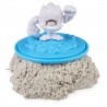 Akce 1+1 Kinetic Sand tekutý bílý písek s hračkou + Kinetic Sand kelímky písku navíc